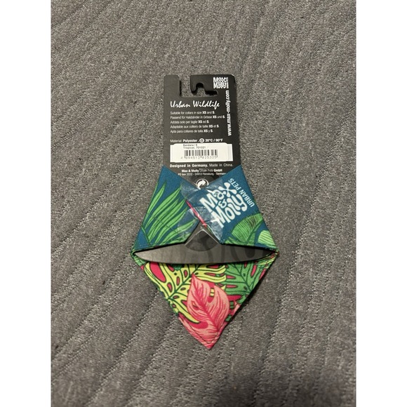 Max & Molly Urban Pets Dog Bandana Reversible (Tropical) Slide On Collar- XS - Picture 3 of 4